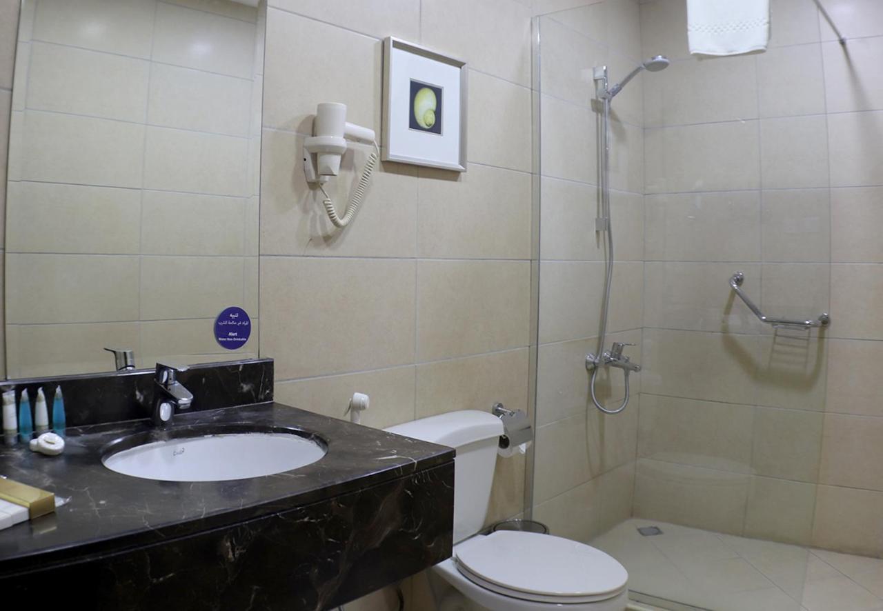 Tulip Corniche 3* Dammam